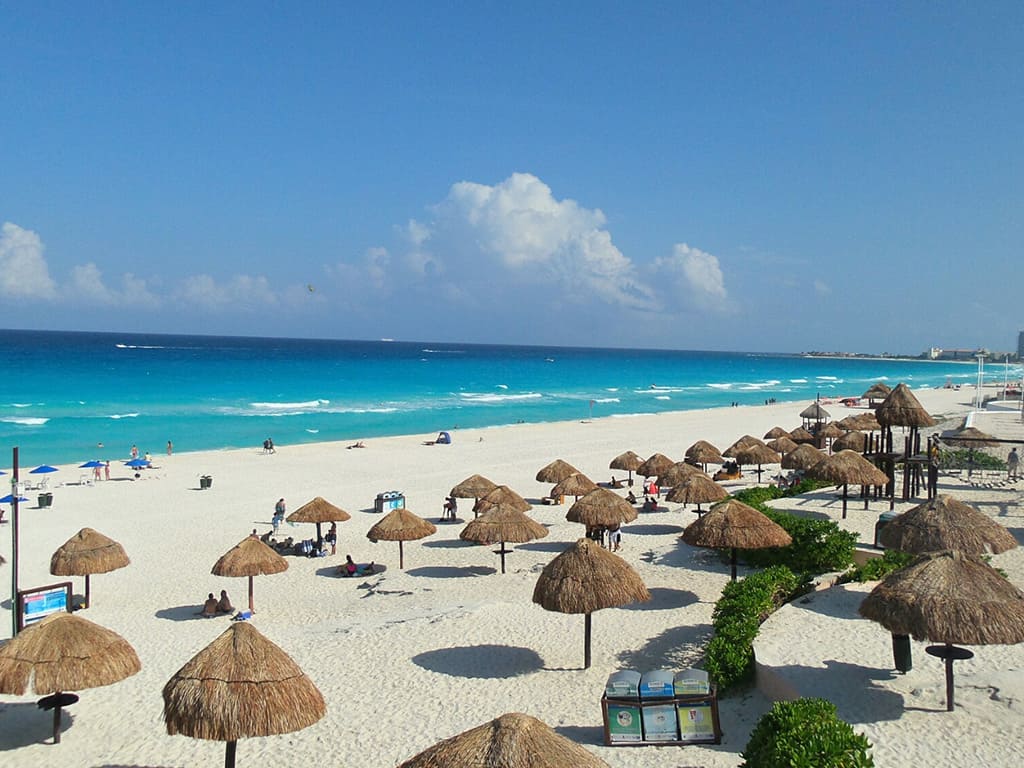 Zona turística de Playa Delfines Playa Delfines